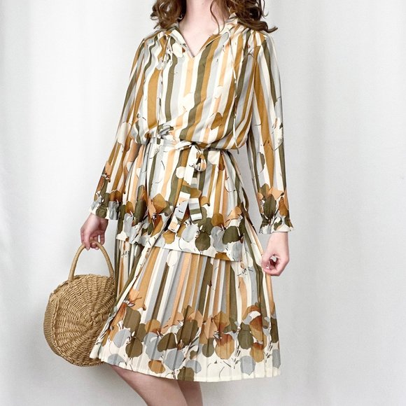 Stunning Vintage Mid Century Modern Pleated Striped Dress Oversized Set 50s 60s - Picture 7 of 10